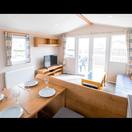 Mp676 Parkdean Camber Sands Экстерьер фото