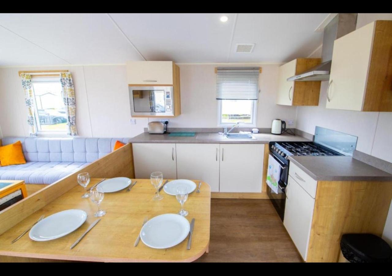 Mp676 Parkdean Camber Sands Экстерьер фото
