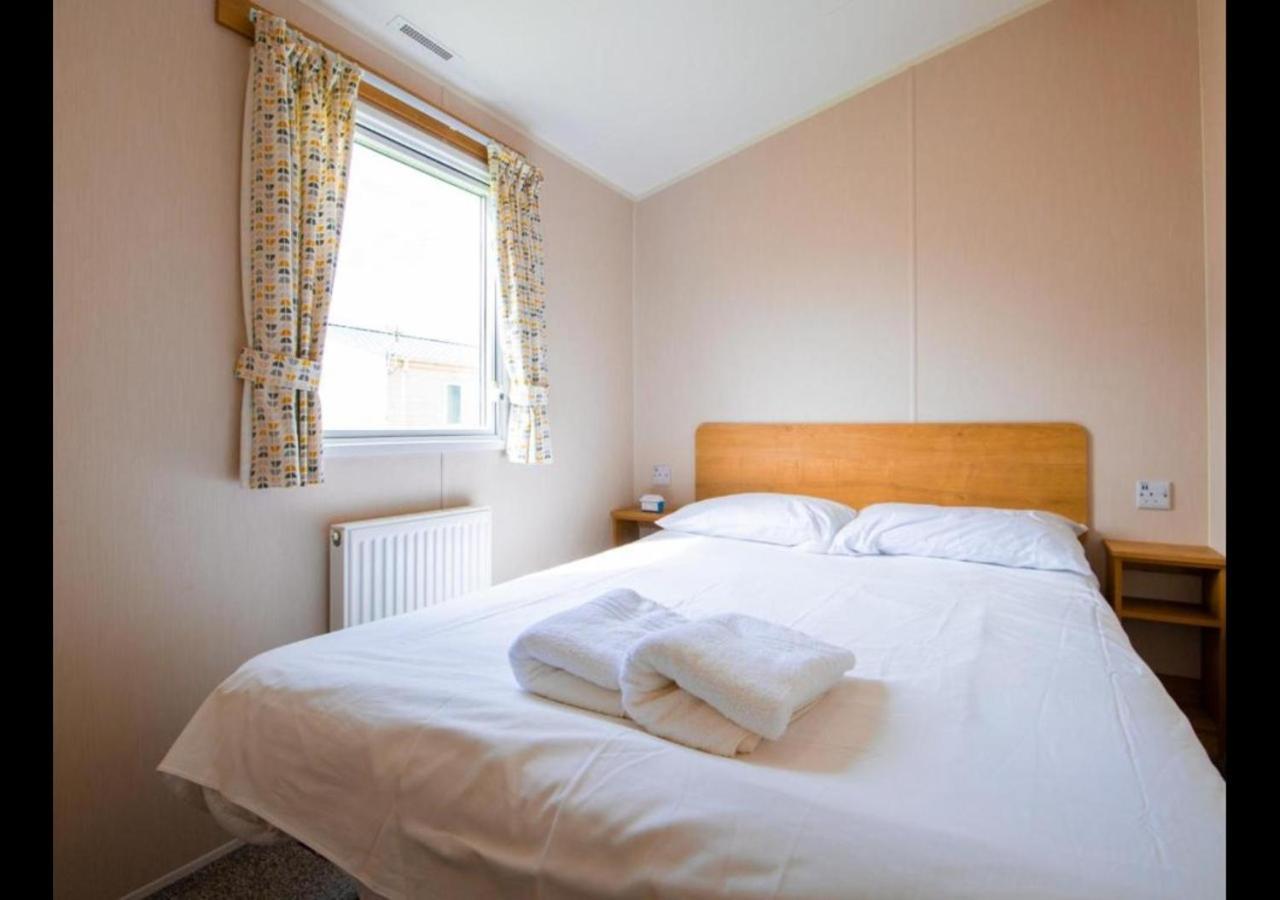 Mp676 Parkdean Camber Sands Экстерьер фото